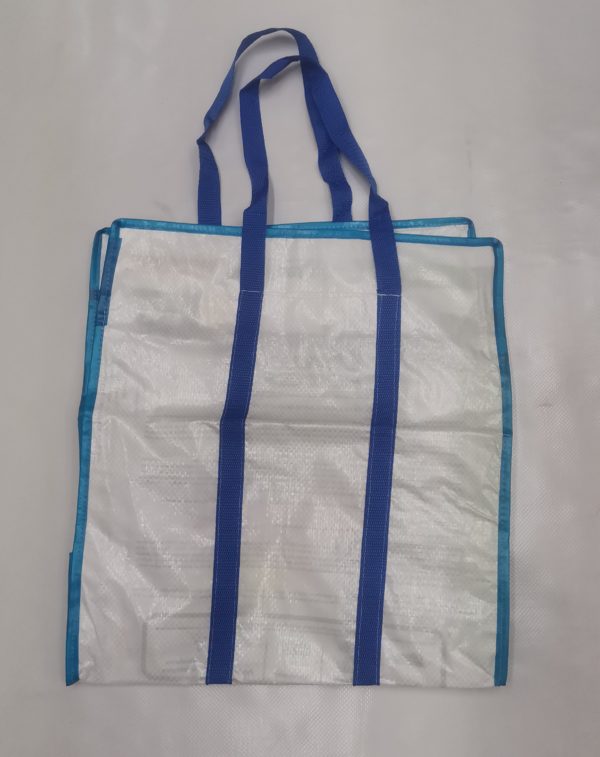 MALETA DE RAFIA JUMBO- (frente 74cm X alto 68cm X 40cm)