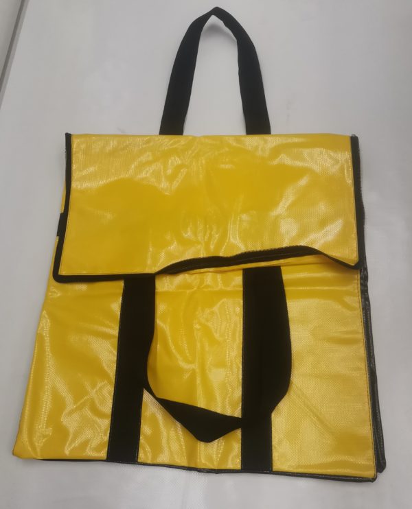 CHICA-(frente 47.5cm X alto 47cm X fuelle 28cm)